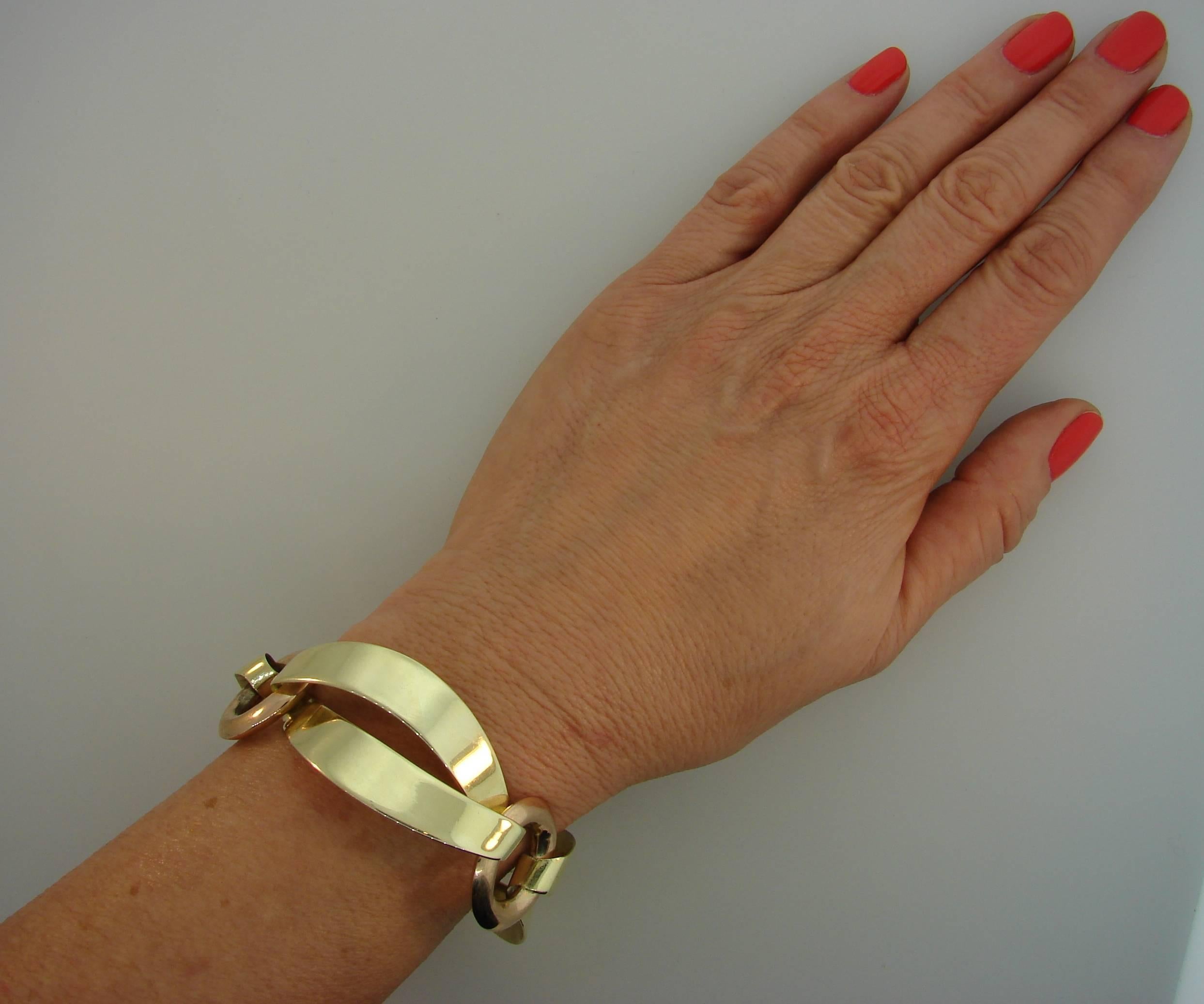 Women's 1940s Cartier Yellow and Rose Gold Bracelet
