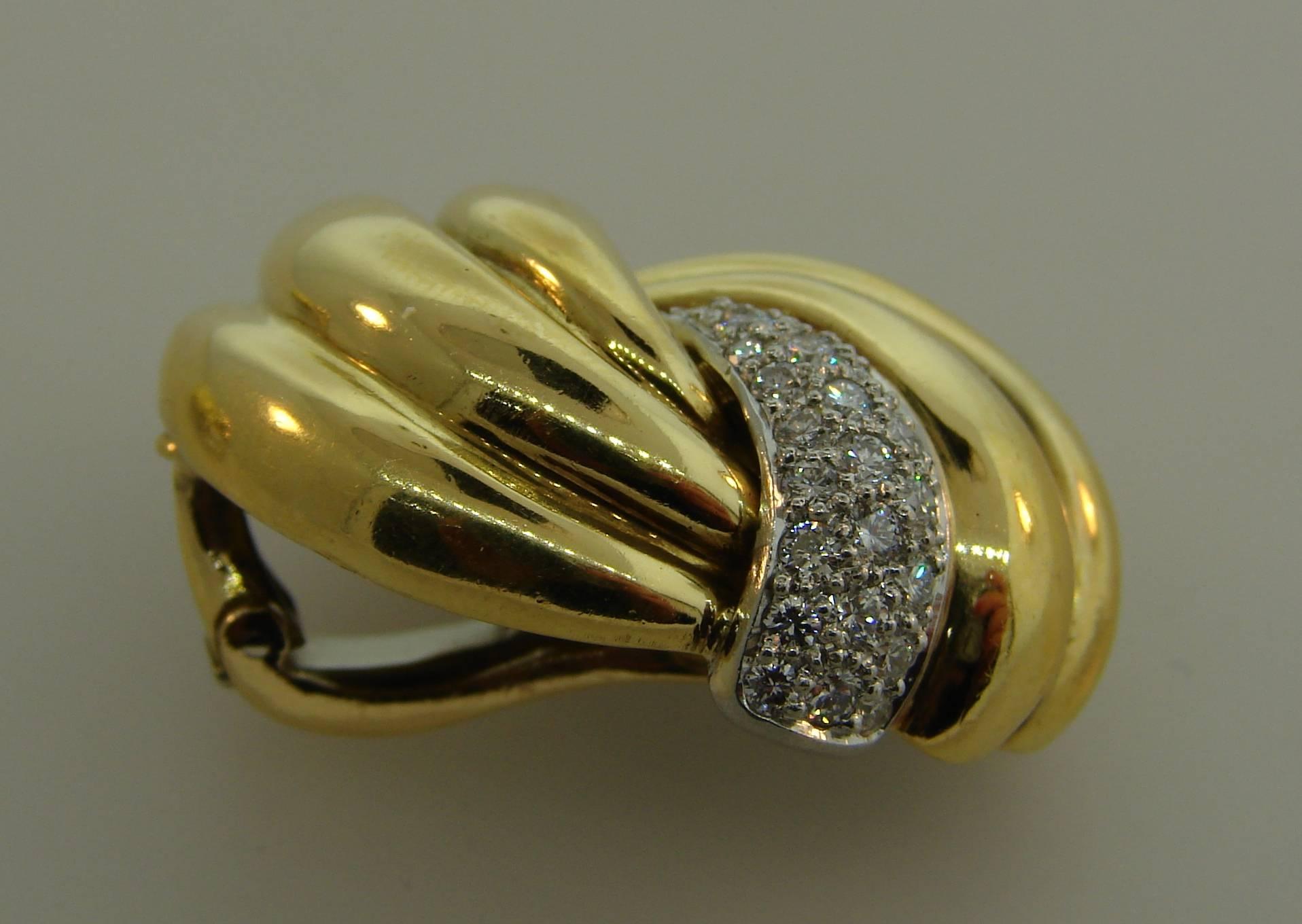 Women's 1980s Verdura Diamond Yellow Gold Earrings