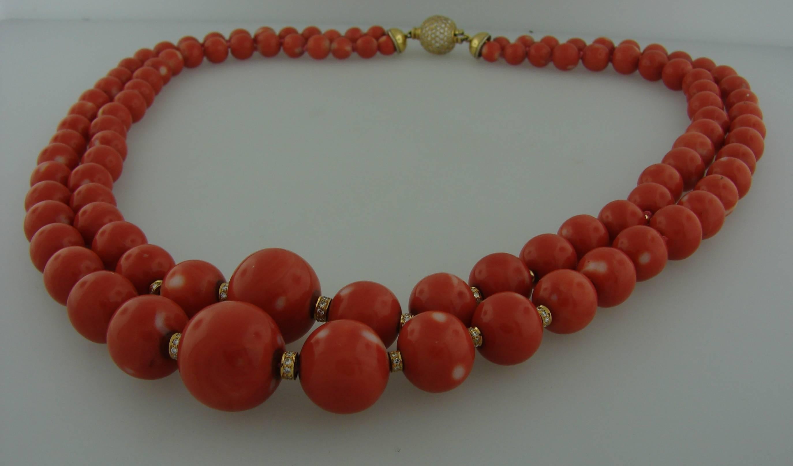Women's c.1970s Coral Bead Necklace with Diamond & Yellow Gold Clasp by SALAVETTI