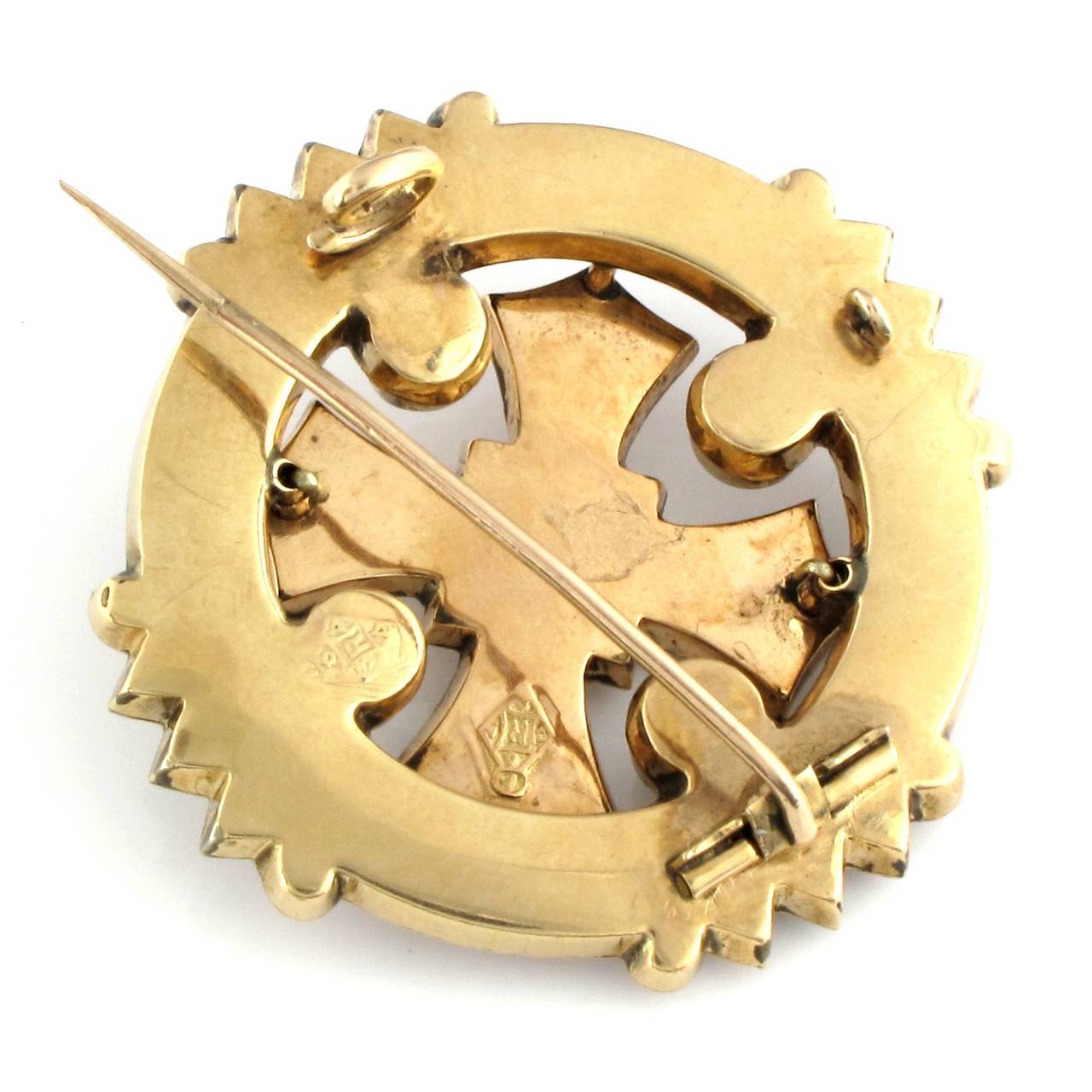 Fine Antique Scottish Agate Gold Pin Brooch For Sale at 1stDibs