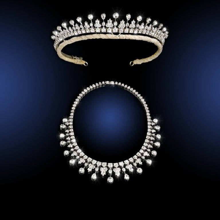 Late Victorian 20 Carat Diamond Tiara Necklace In Excellent Condition In Edinburgh, GB