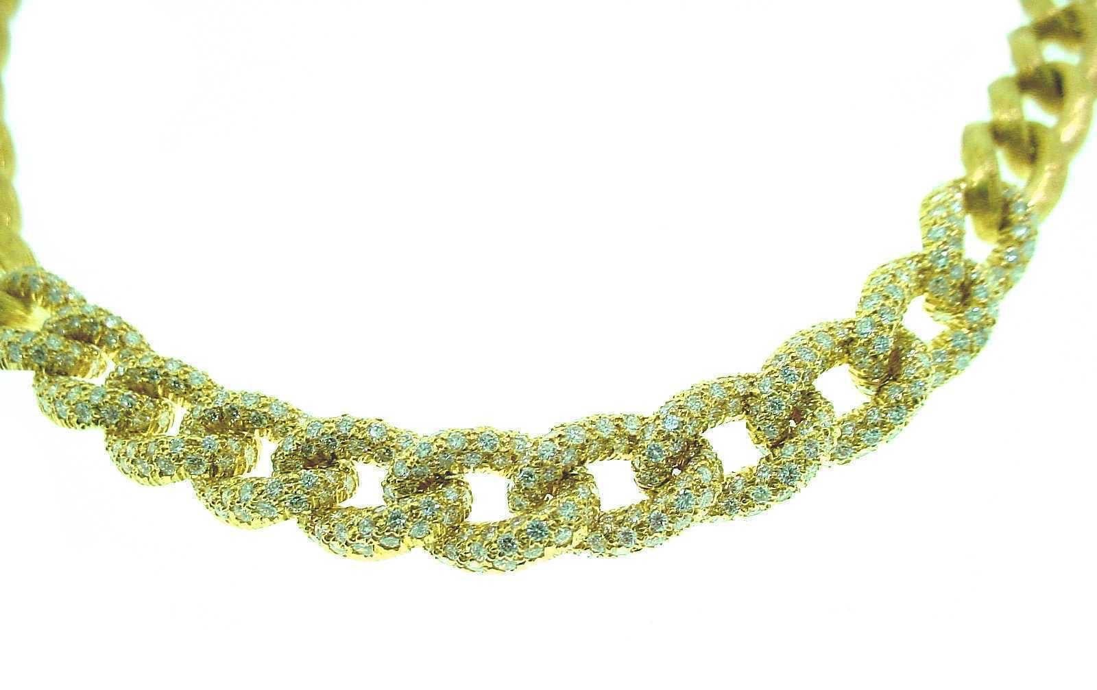 Henry Dunay Yellow Gold and Diamond Sabi Necklace 2