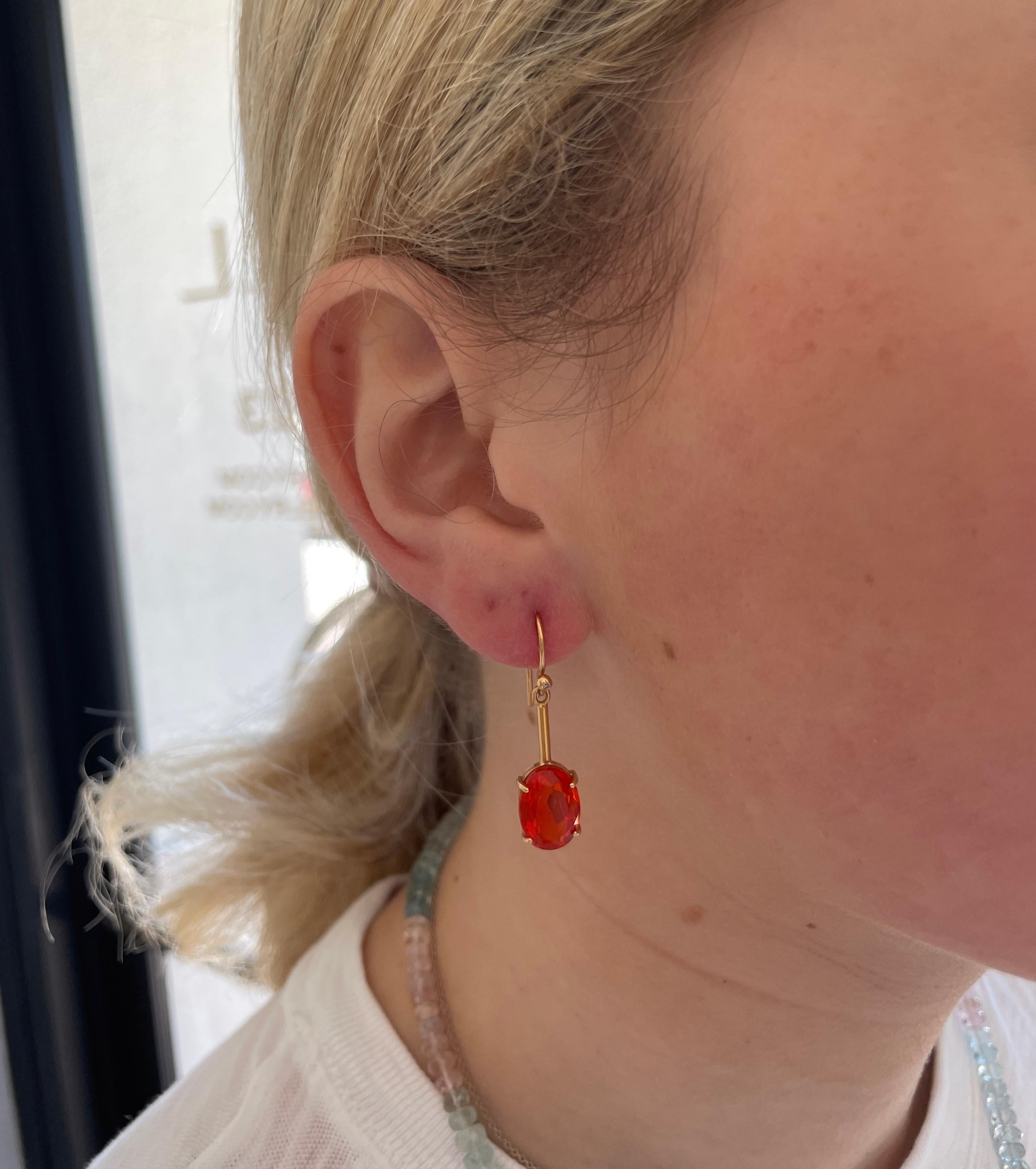 Irene Neuwirth Feueropal Einzelohrring 18K Rose Gold 1