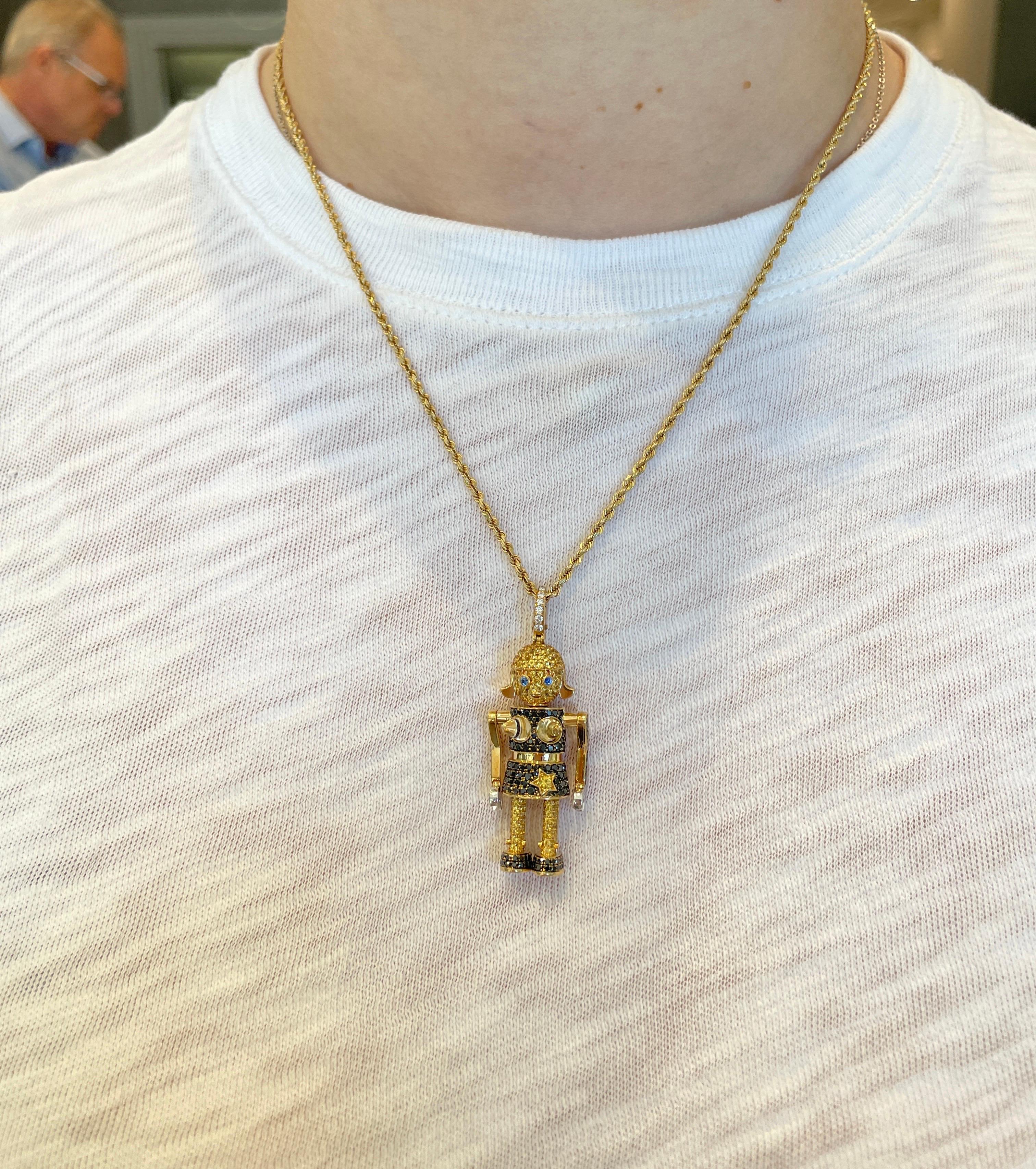 Qeelin Roobot-Anhänger aus 18 Karat Gelbgold mit schwarzem Diamanten 1
