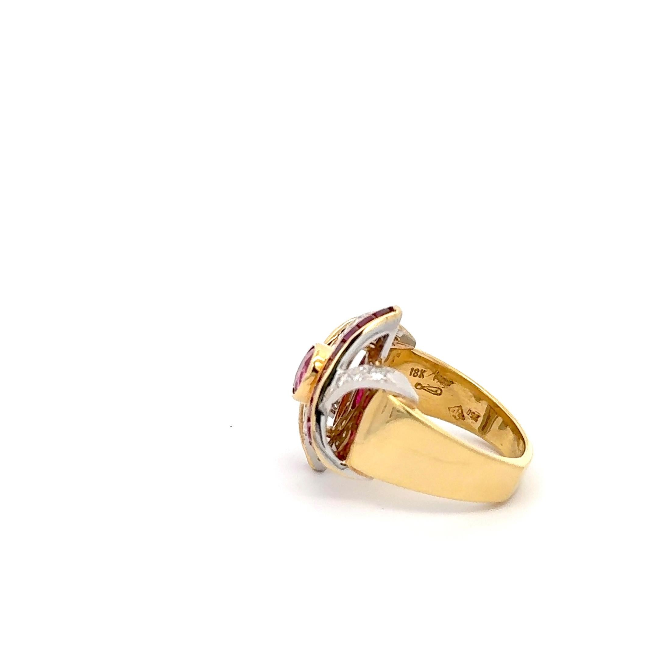 Bague rubis et diamant en or 18K Excellent état - En vente à Dallas, TX