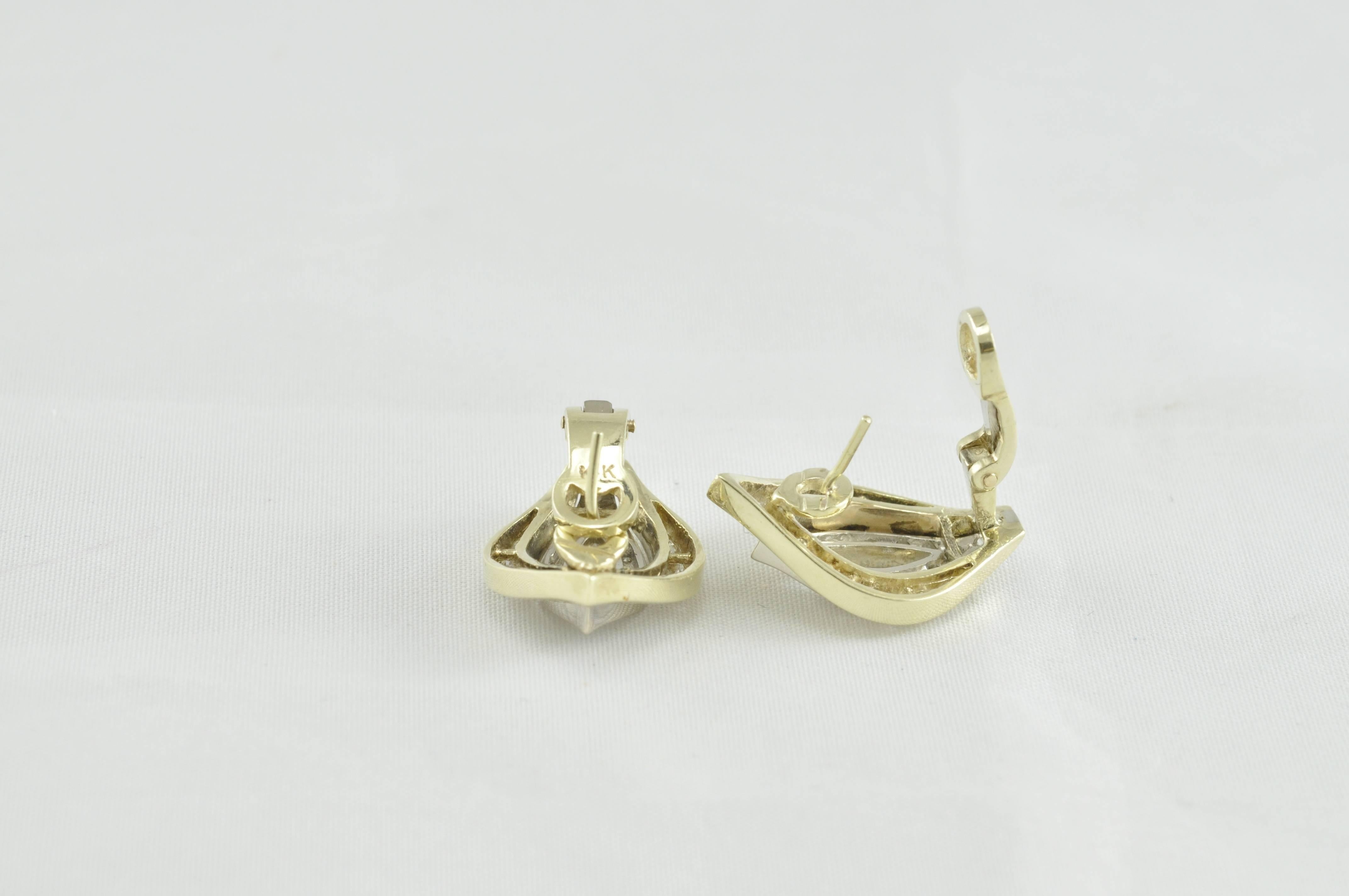 14K Combination of White and Yellow Gold Chevron Earrings.  Post Clip.   Made for pierced ears.  These earrings come with 1.50CTW Round Diamonds.  Stamped 14K.  

70 diamonds total.  

Diamonds are of H Color VS/2 Clarity.  