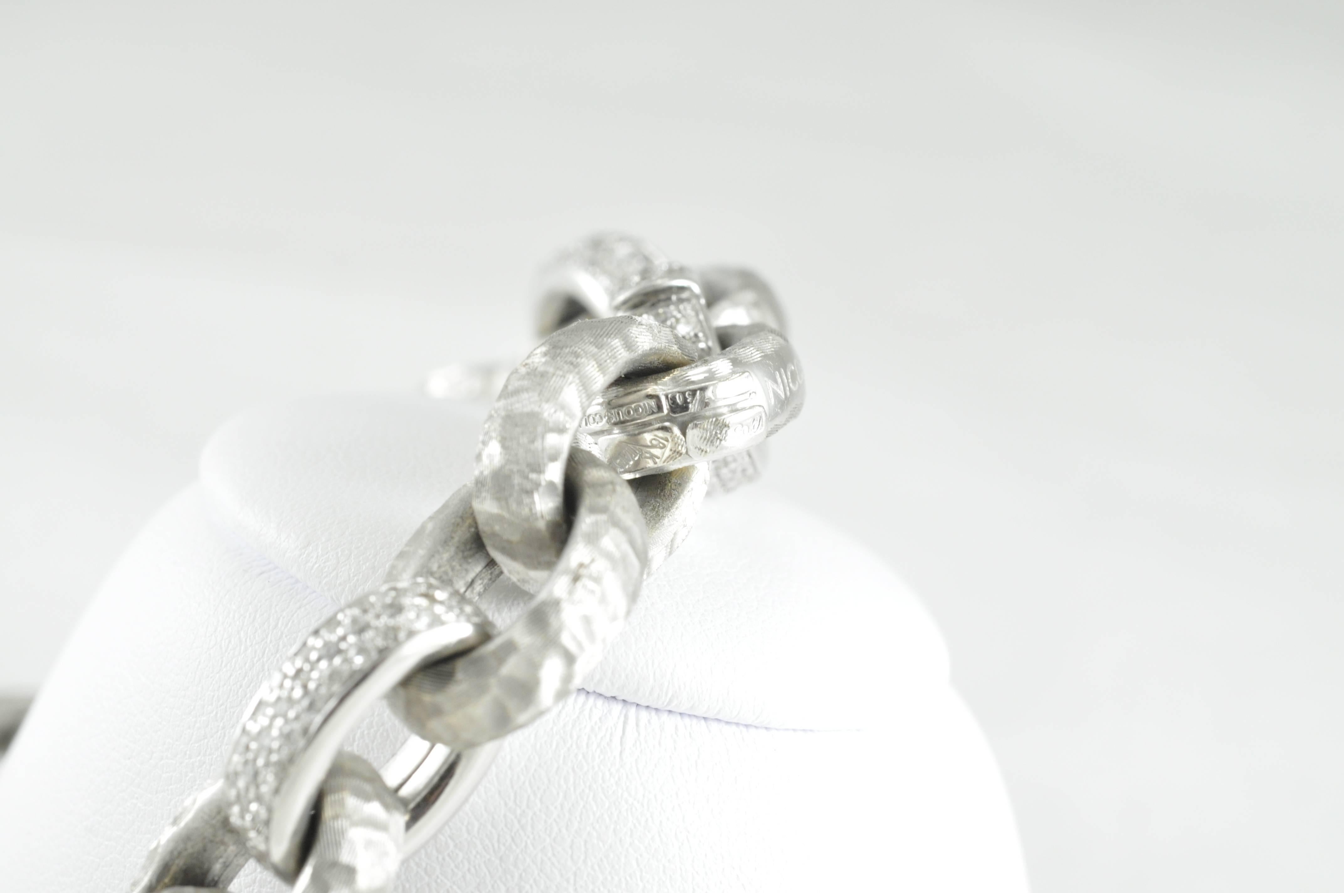 Modern White Texture and Diamond Oval Link Bracelet