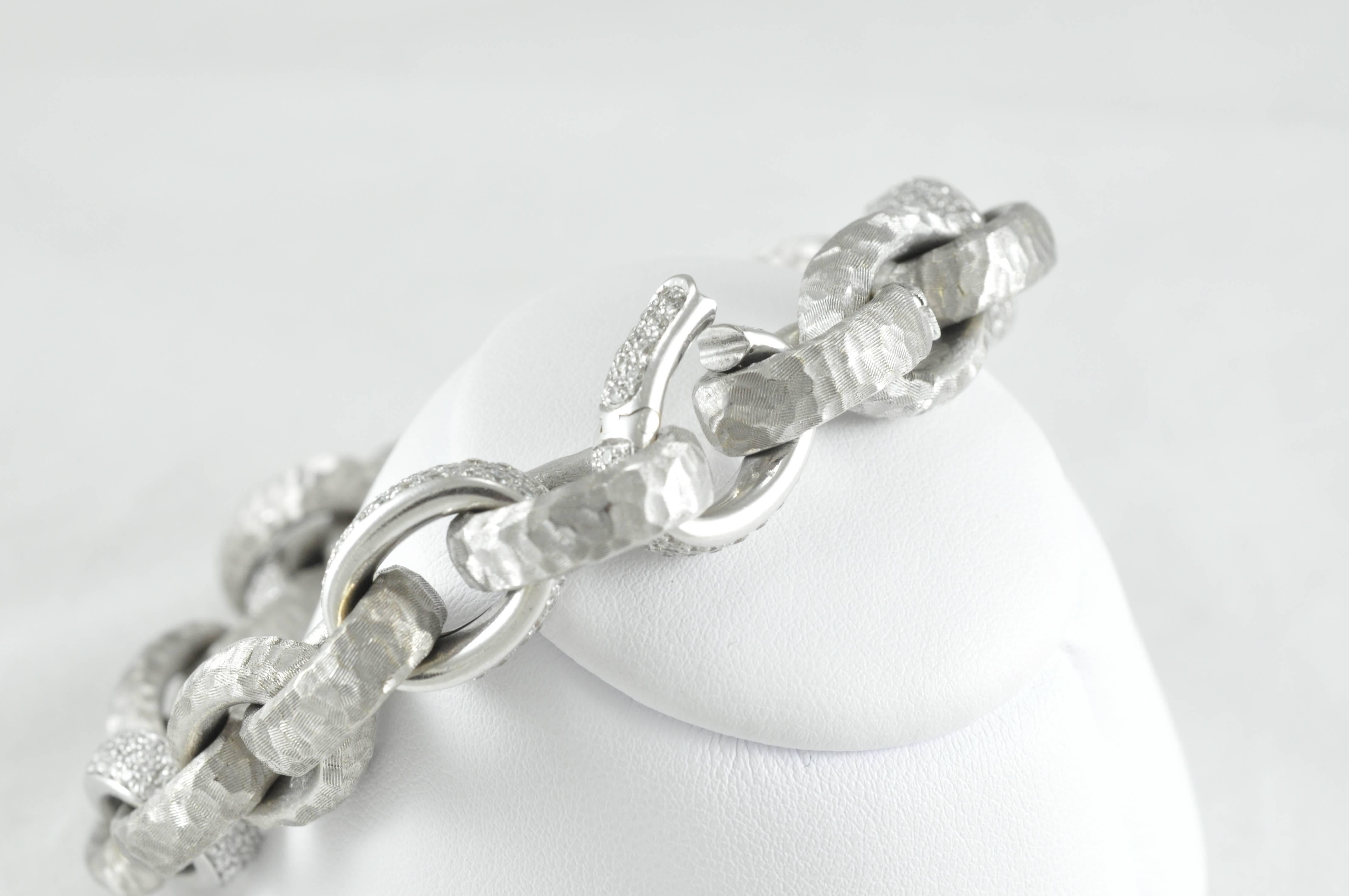 Women's White Texture and Diamond Oval Link Bracelet