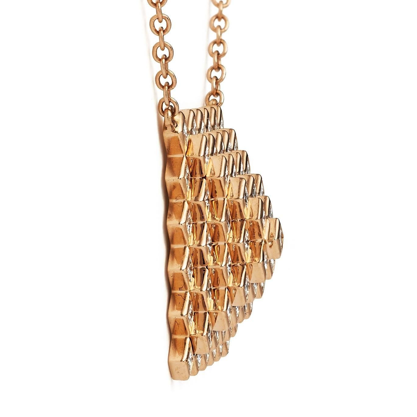 18k gold and diamond pixels necklaces
