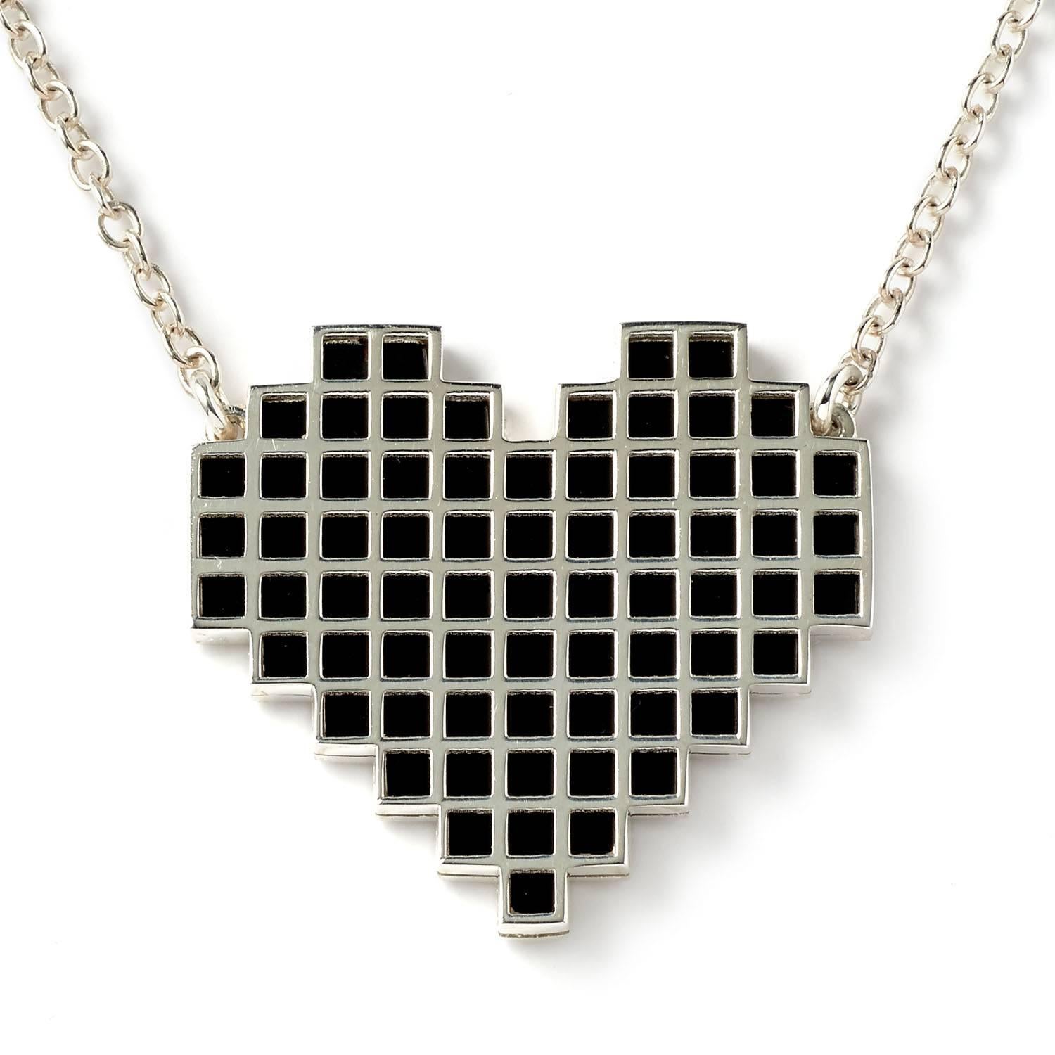 Francesca Grima Silver Reversible Pixel Heart Necklace in Bubblegum and Carbon In New Condition For Sale In London, GB