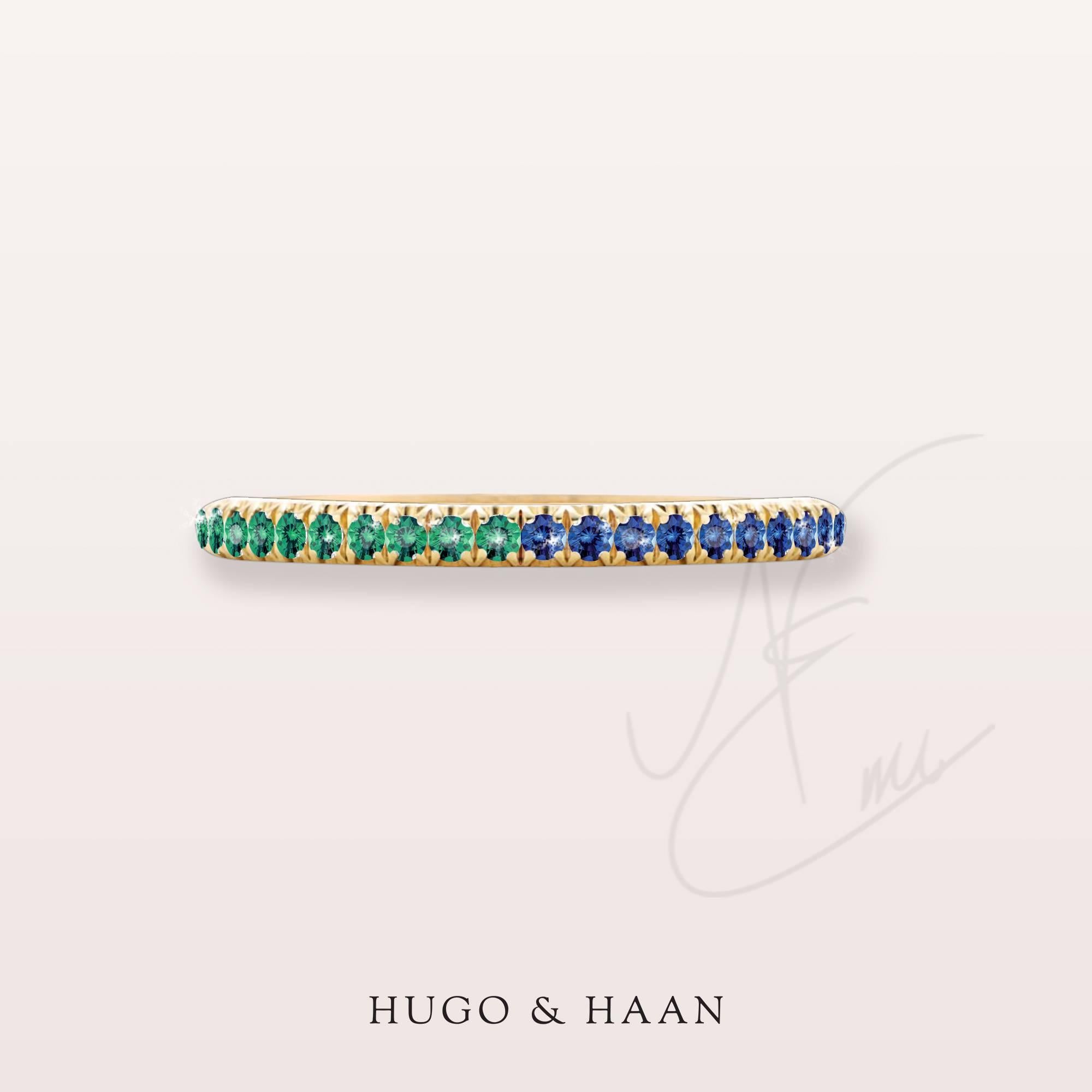 Round Cut Hugo & Haan Yellow Gold Blue Sapphire Emerald Bicolor Ring For Sale