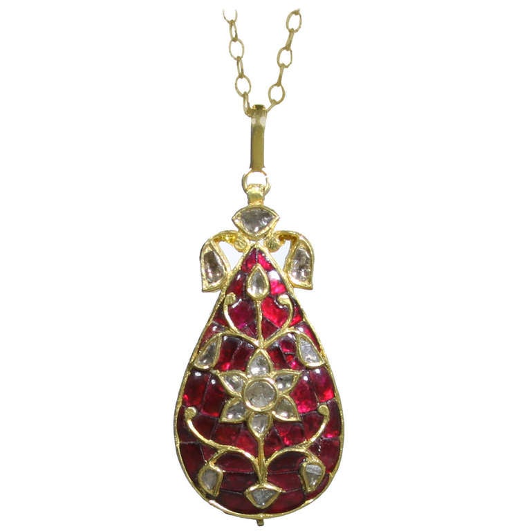 Mughal Style Indian Pendant with Rose Cut Diamonds and Red Enamel For Sale