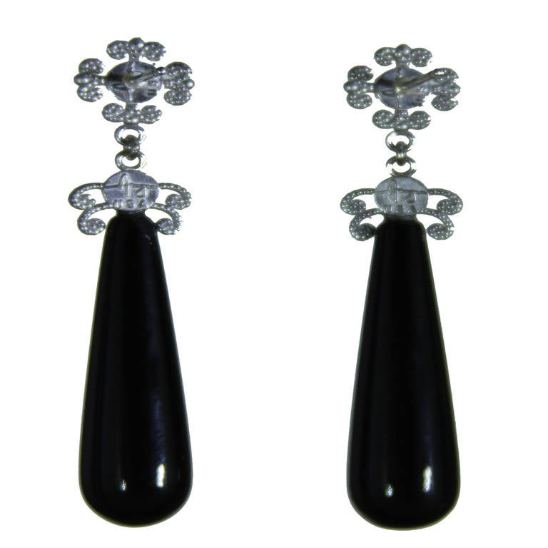 Black Agate White Gold Drop Earrings
