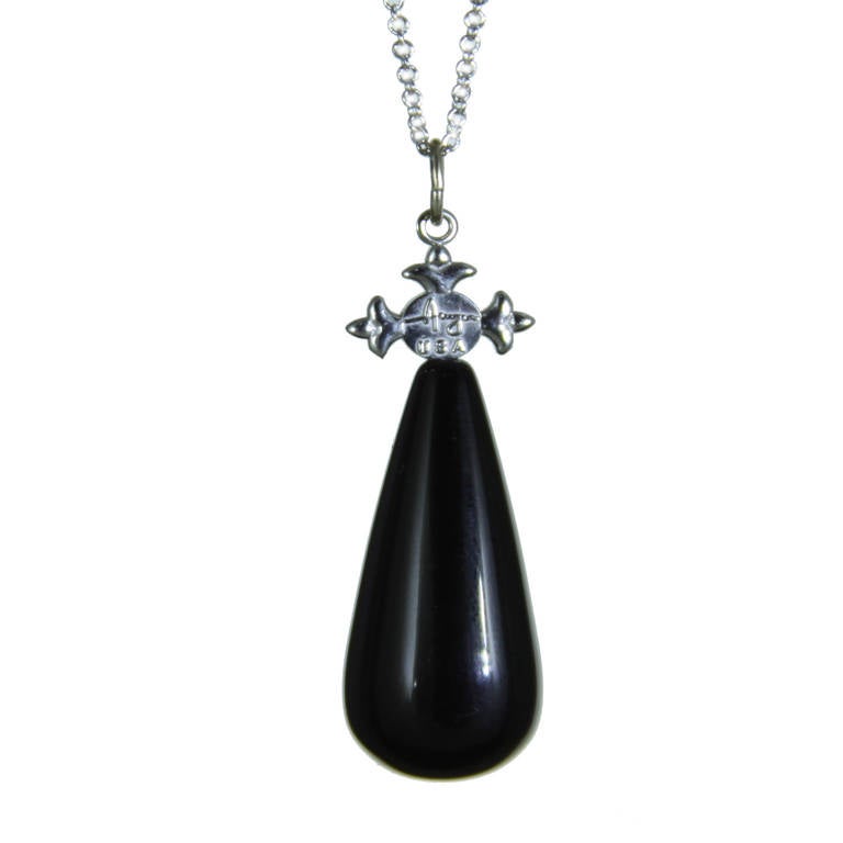 Black Agate White Gold Drop Pendant