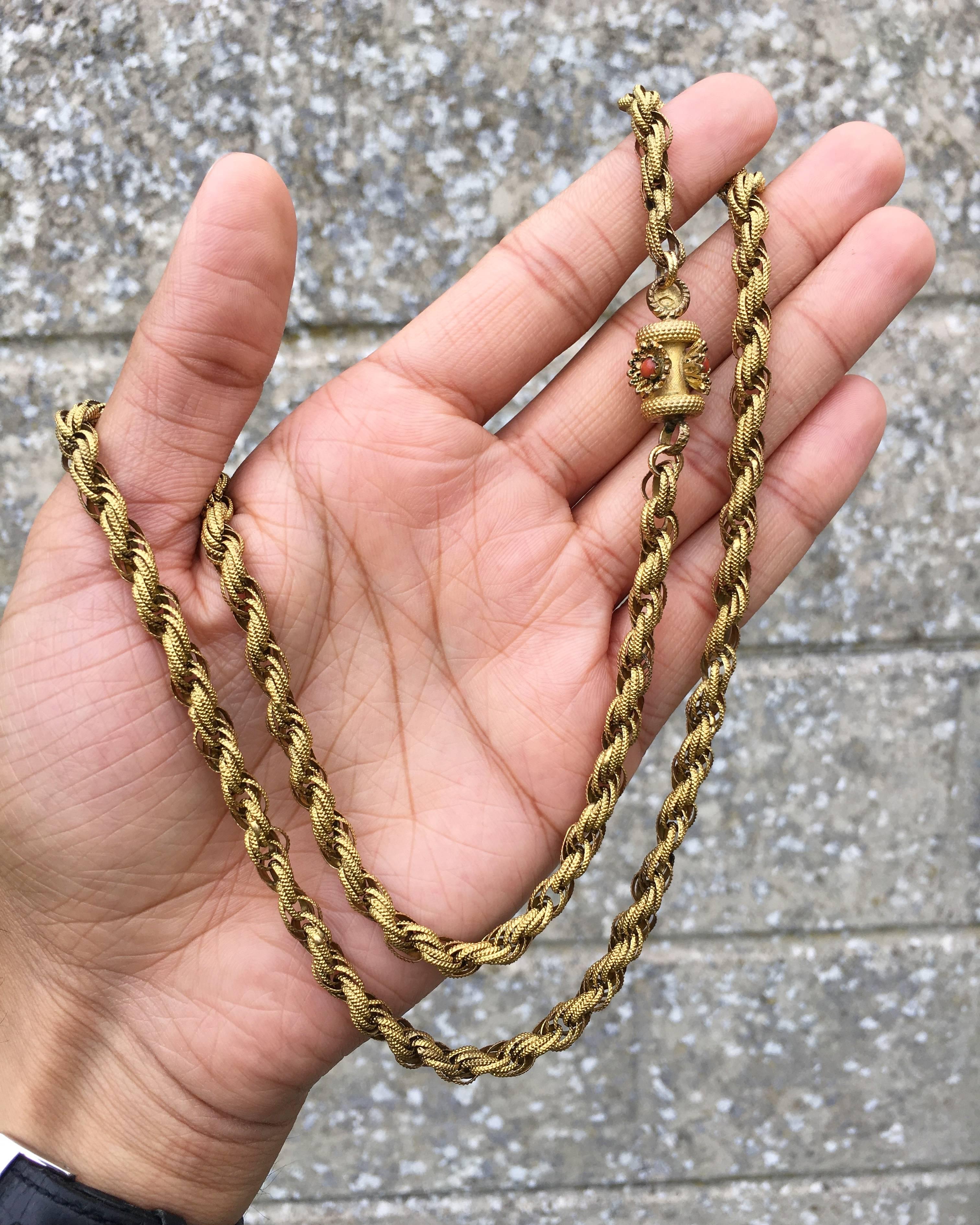 A beautiful Georgian Pinchbeck chain with a coral barrel clasp. 

Circa 1820.

62.5cm in length. 

0.5cm wide.

35g

Overall fantastic clean condition. Light areas of tarnish to a couple of the links and the clasp. 

Free Shipping Worldwide. 