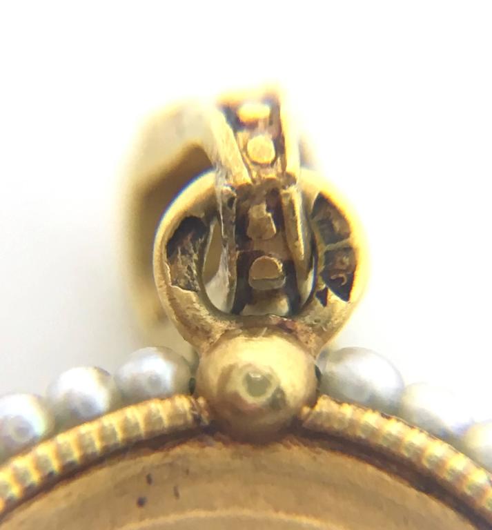 Paul Emile Brandt Gold Pendant Necklace Depicting Mary For Sale at 1stDibs