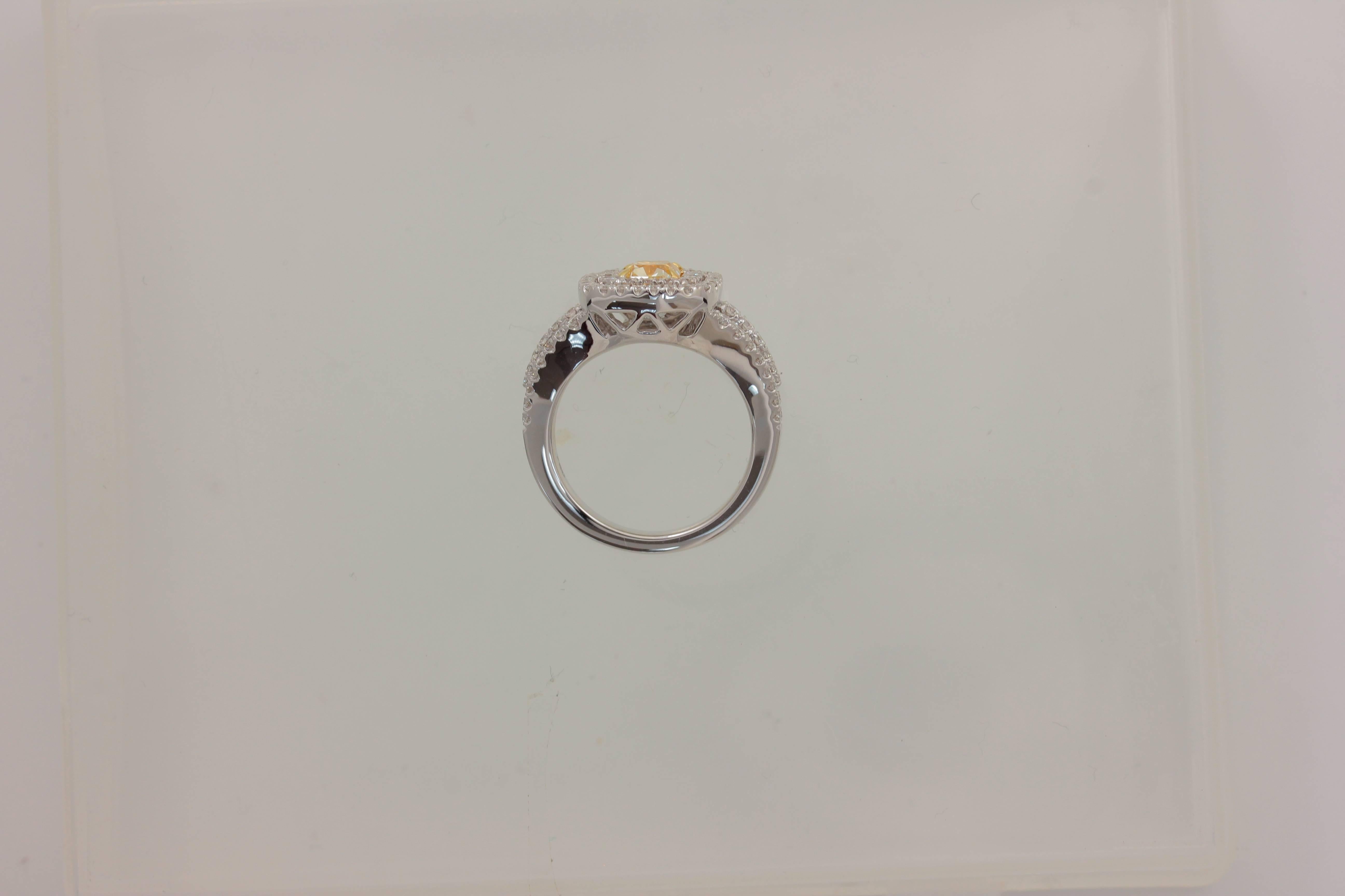 Frederic Sage 1.19 Carat Yellow Diamond Ring In New Condition For Sale In New York, NY