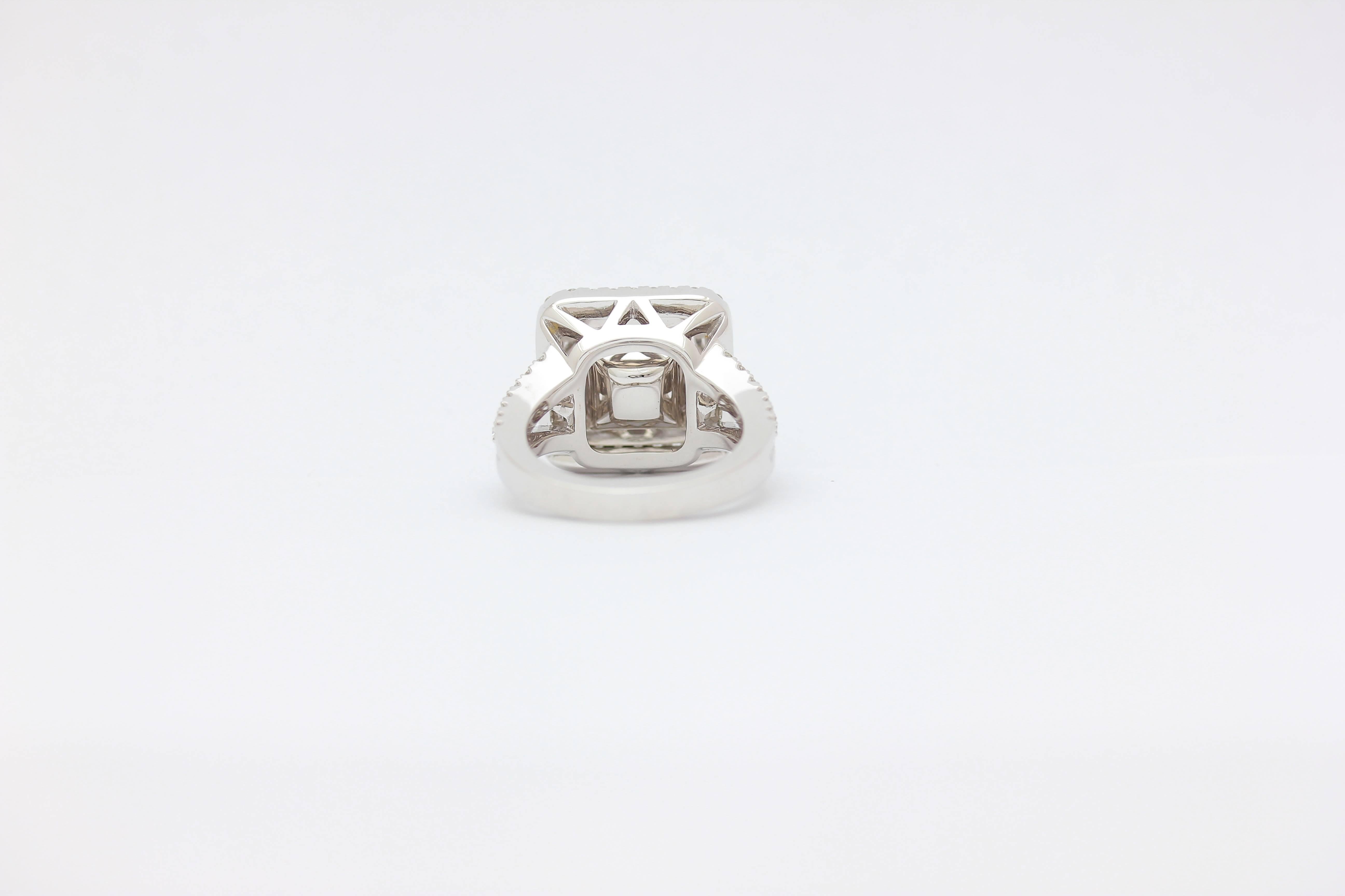 Contemporary Frederic Sage 4.13 Carat Brown Diamond White Gold Engagement Cocktail Ring For Sale