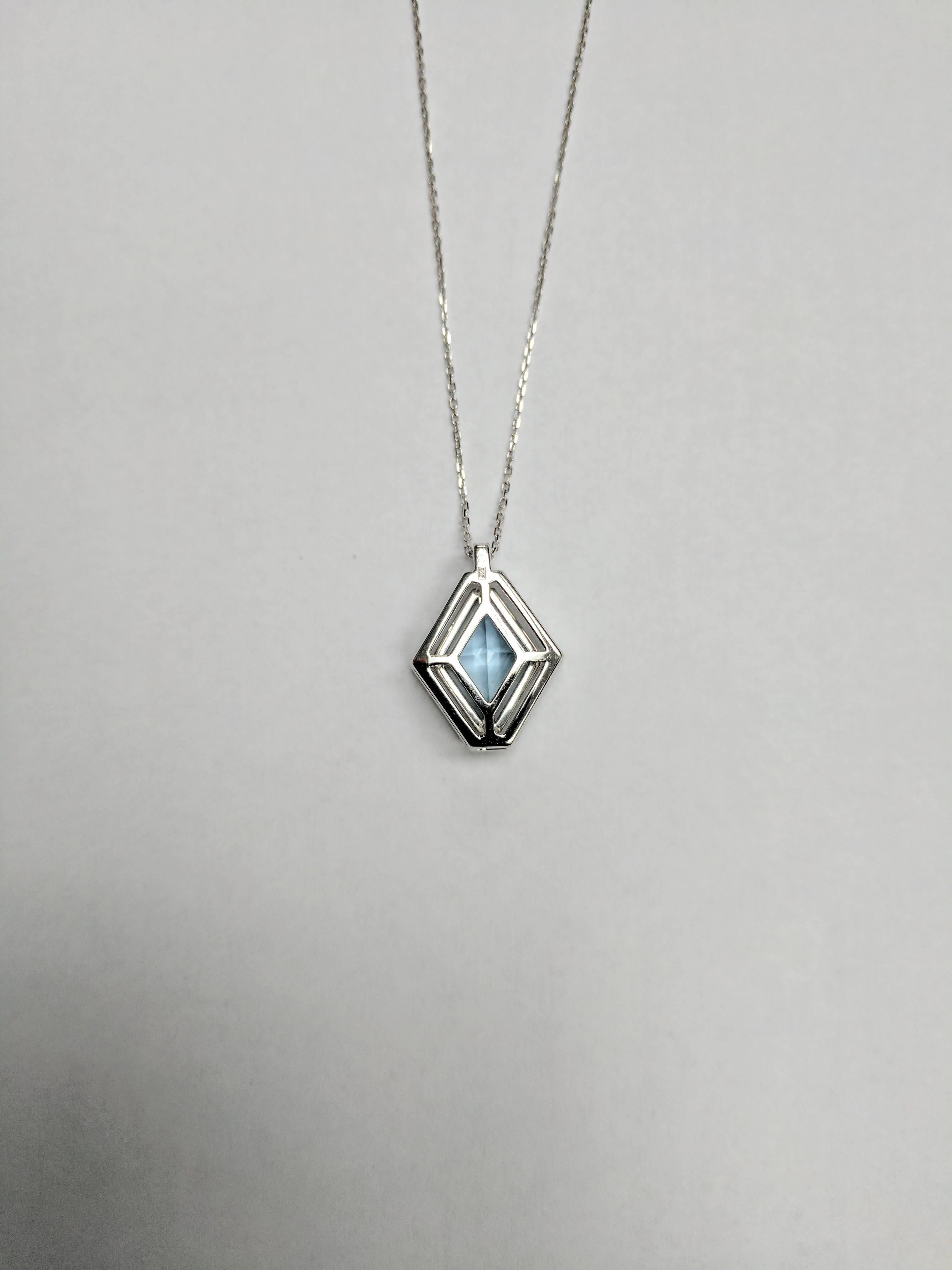 Contemporary Frederic Sage 1.80 Carat Aquamarine Diamond Pendant Necklace