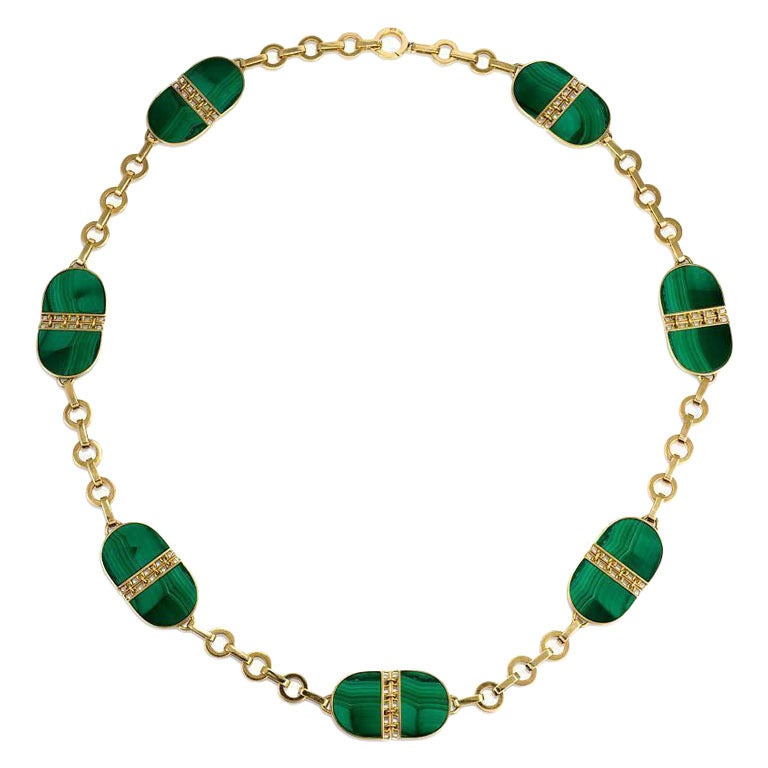 Linea Crucible Necklace set with Malachite