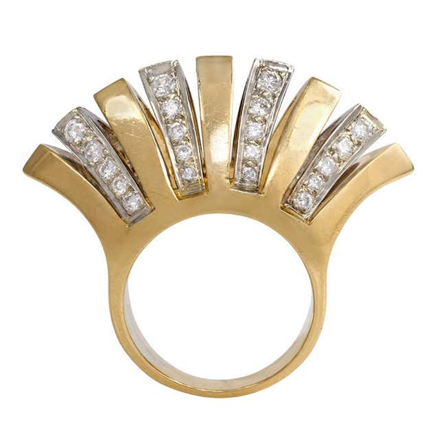 1940s Gold and Diamond Fan-Shaped Ring at 1stDibs