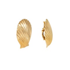 Cartier, Retro gold shell earrings