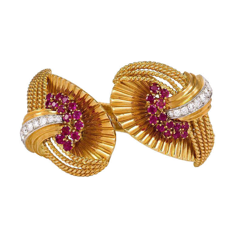 1959 Kutchinsky Gold, Ruby and Diamond Bangle Bracelet