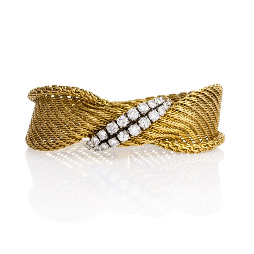 1950s French Diamond Gold Bracelet In Excellent Condition In New York, NY