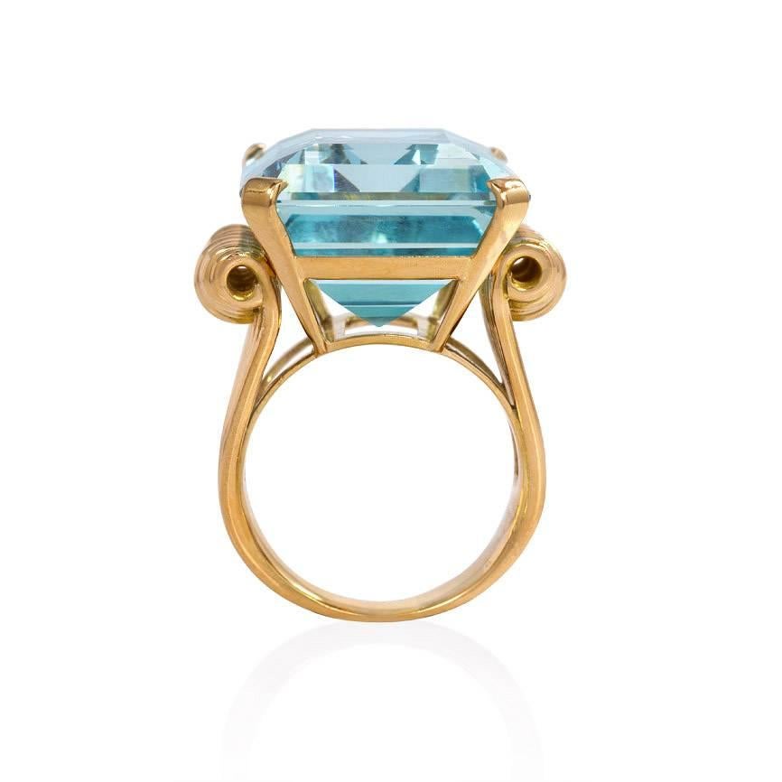 Retro 1940s French Aquamarine Gold Ring