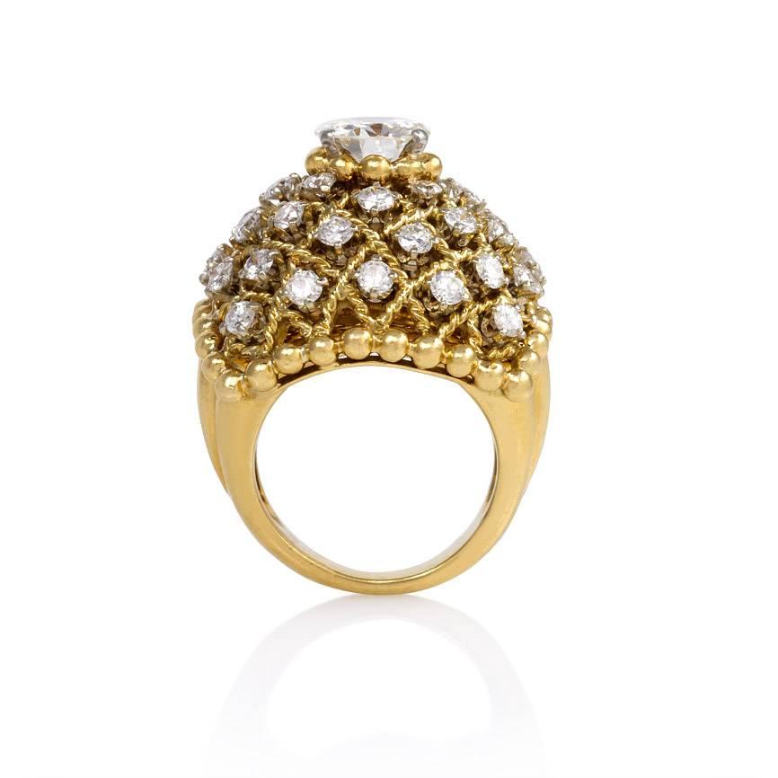 1960s Van Cleef & Arpels Diamond Gold Ring In Excellent Condition In New York, NY