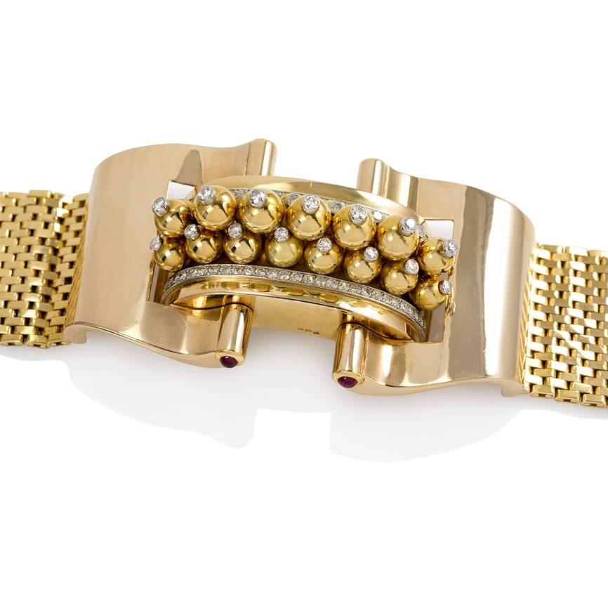 French Retro Diamond Gold Bracelet In Excellent Condition In New York, NY