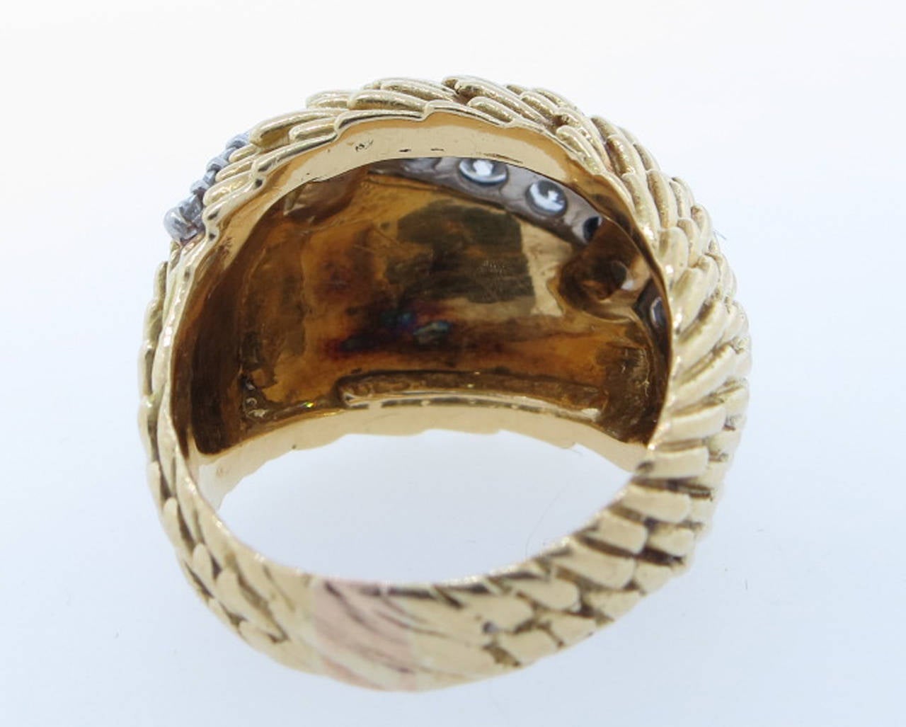 J. E. Caldwell Chic Textural Diamond Gold Dome Ring In Excellent Condition In Lambertville, NJ