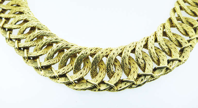 Hermes Woven Link Necklace In Excellent Condition For Sale In Lambertville, NJ