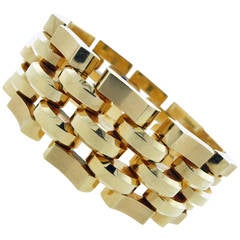 Wide Weighty and Wonderful Retro Gold Link Bracelet