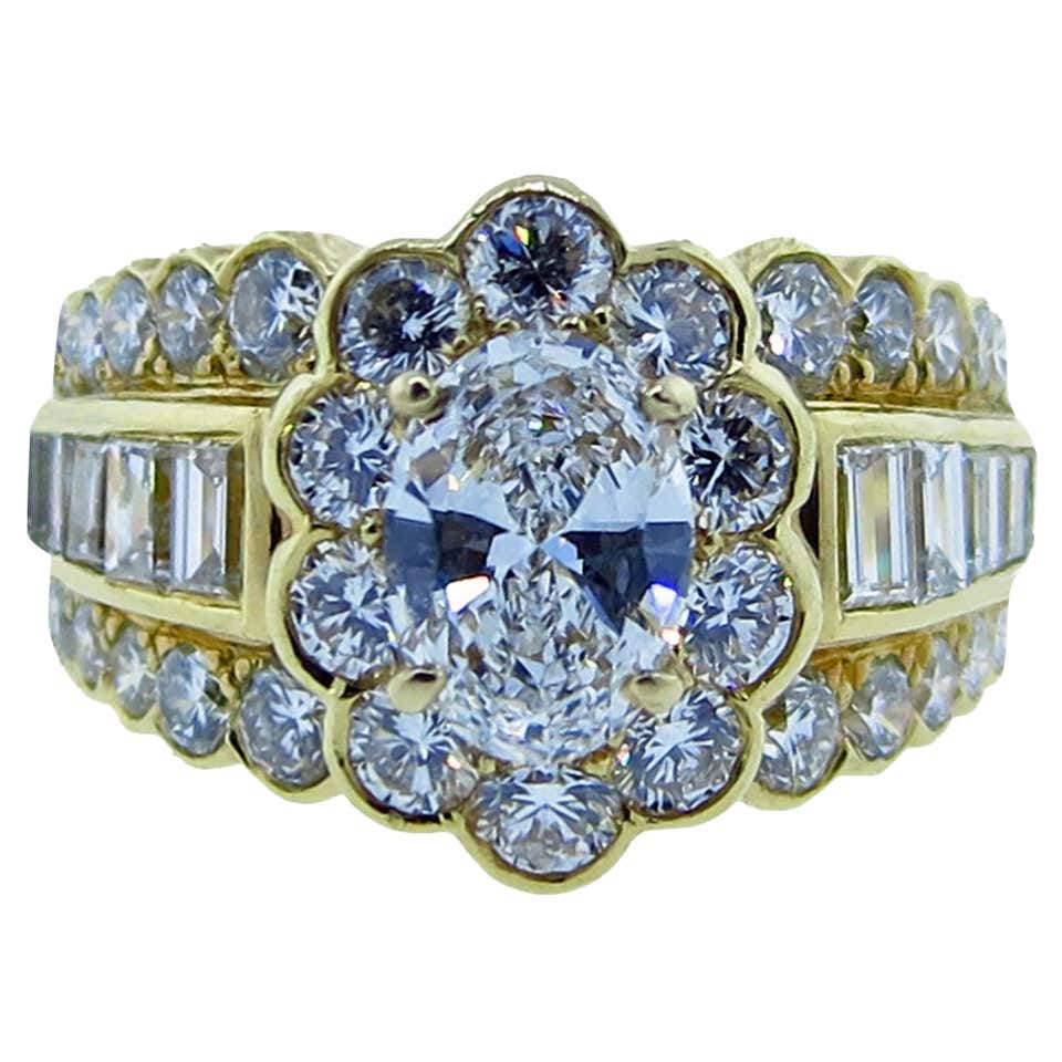 Van Cleef and Arpels Classic Diamond Ring at 1stDibs
