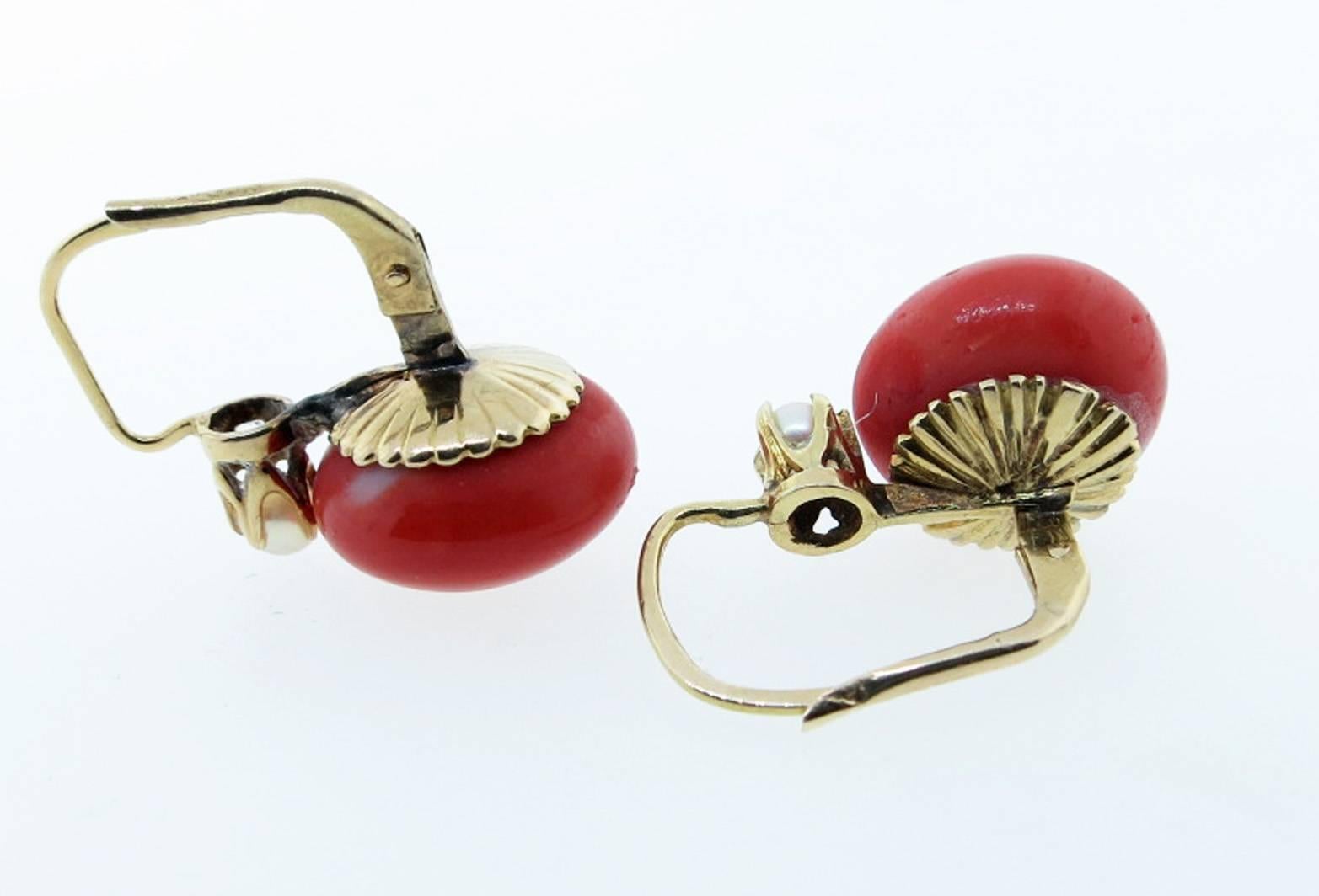 Women's Victorian Natural Coral and Pearl Button Earrings