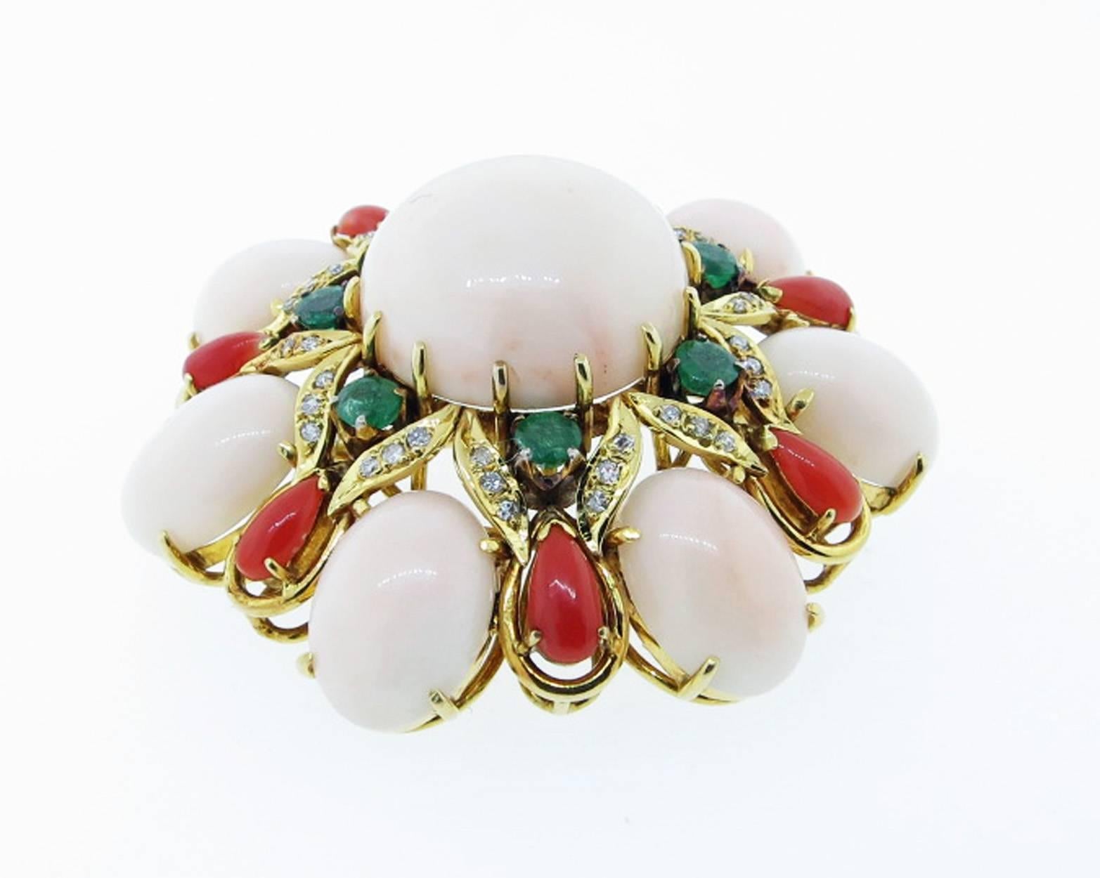 Women's Vibrant Two Color Coral Emerald Diamond Gold Brooch For Sale