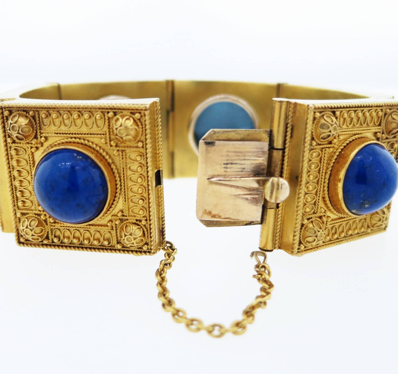 Remarkable Antique Lapis Lazuli Locket Gold Bracelet In Excellent Condition For Sale In Lambertville, NJ