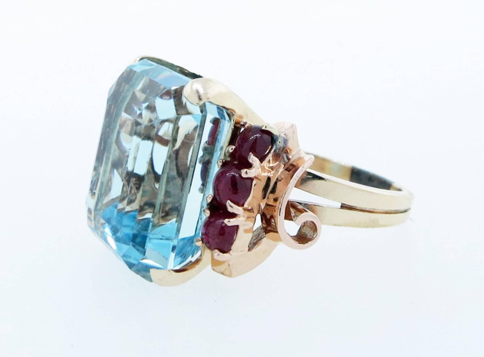 Retro Ideal Color Aquamarine Ruby Gold Ring In Good Condition In Lambertville, NJ