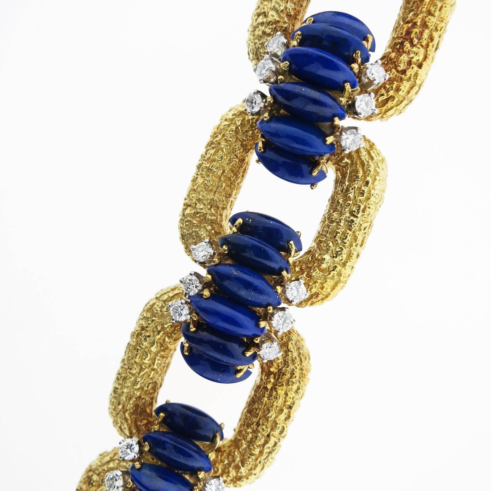 Striking La Triomphe Lapis Lazuli Diamond Gold Bracelet In Excellent Condition In Lambertville, NJ