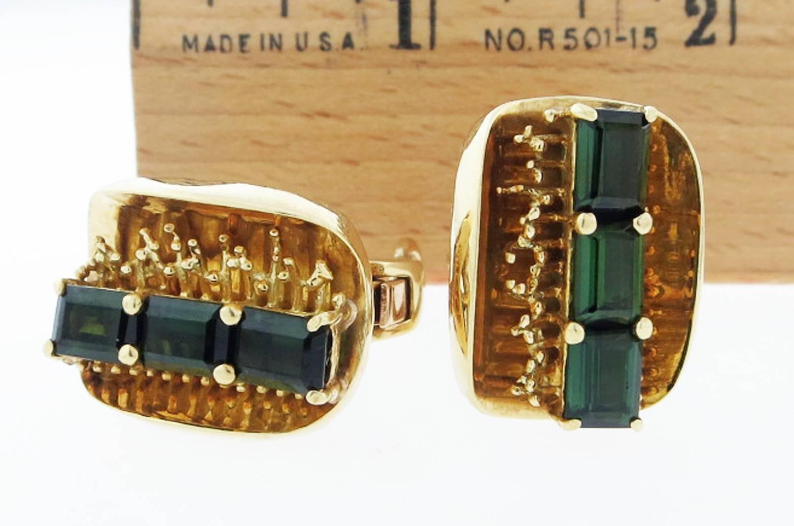 Modern Tourmaline Gold Earclips In Excellent Condition For Sale In Lambertville, NJ