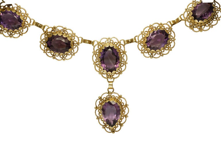 Amethyst Yellow Gold Filigree Necklace In Good Condition For Sale In Buffalo Grove, IL