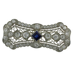 Antique 1920s Platinum Pin With Blue Sapphires And Diamonds