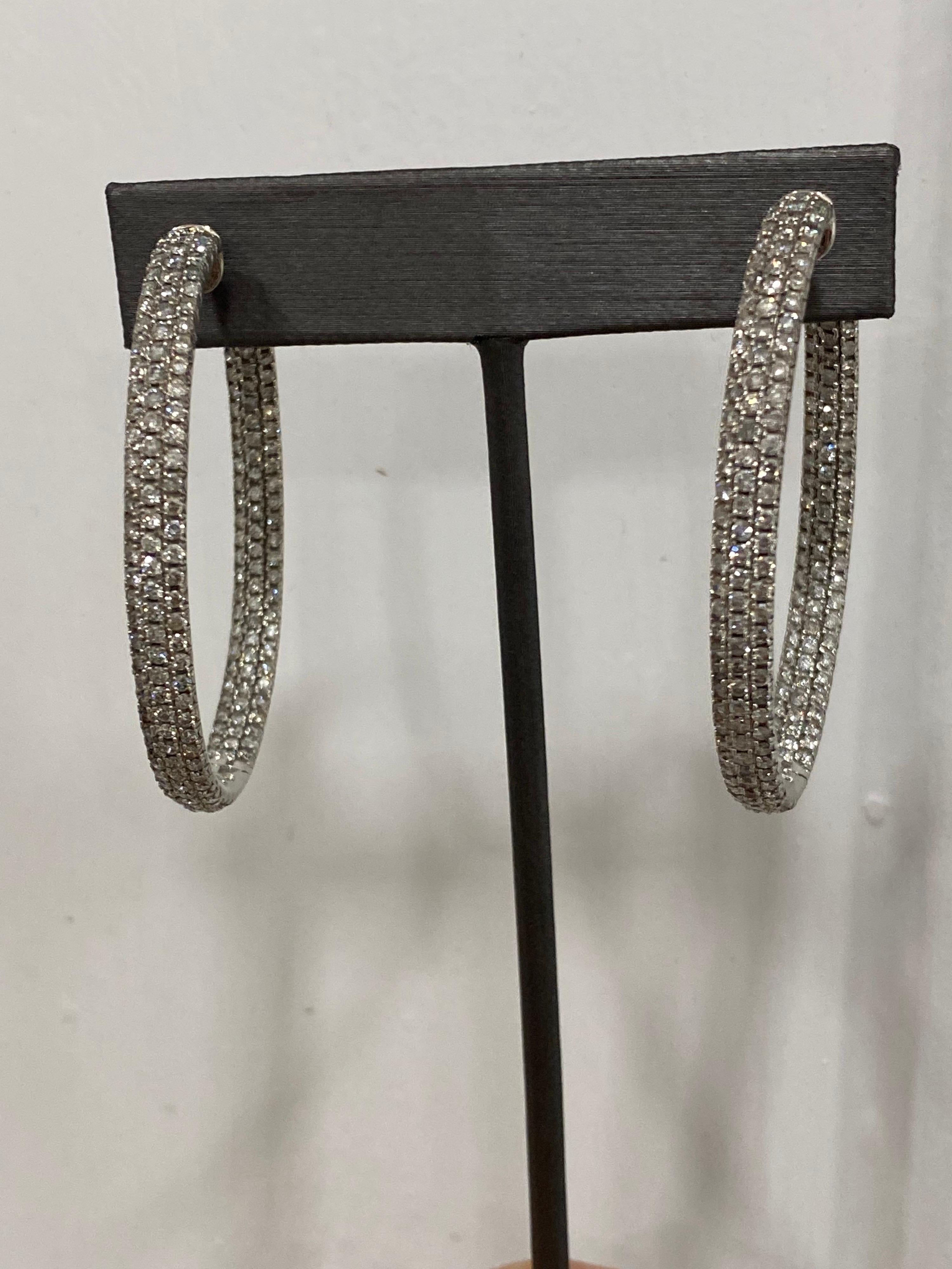 7 Carat Diamond  White Gold Inside- Out Hoop Earrings In Excellent Condition In New York, NY