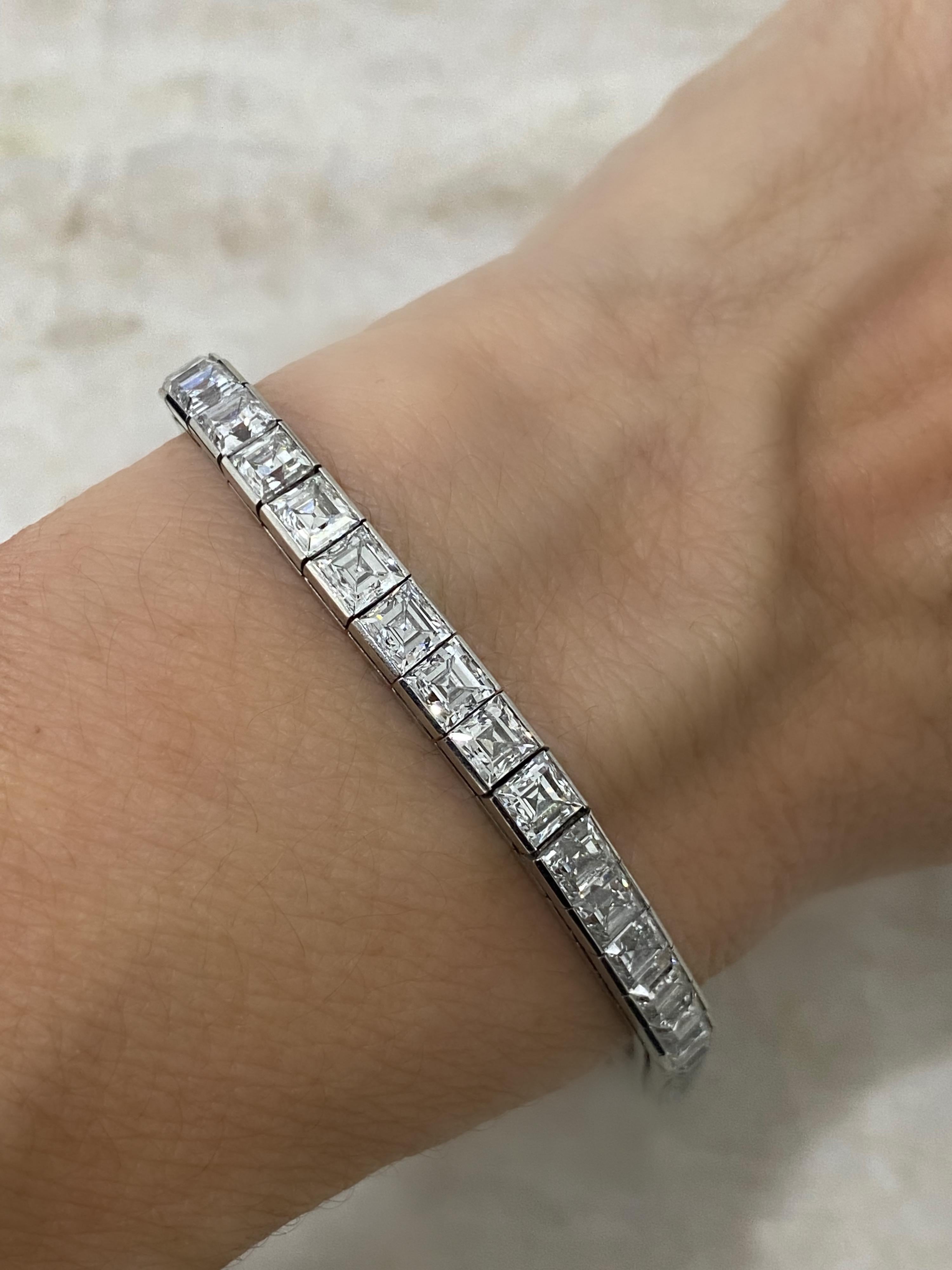 This 17 Carat diamond platinum bracelet is an excellent piece of jewelry; it is of outstanding quality and has a spectacular style - perfect for any special occasion. This bracelet, with approximately 17 Carats of 47 Asscher Cut Diamonds set in a
