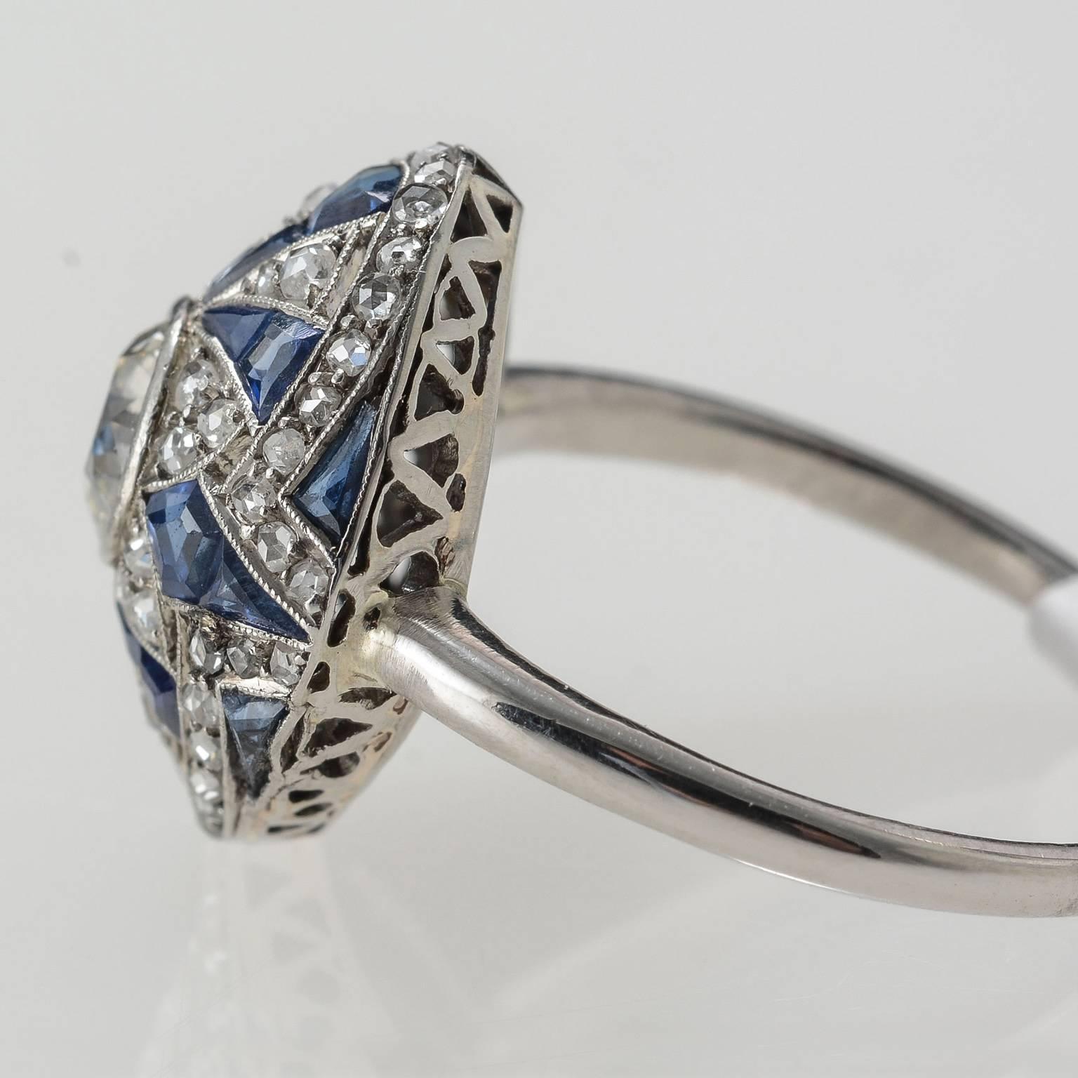 Rose Cut 1920s Art Deco Diamond Sapphire Platinum Ring For Sale