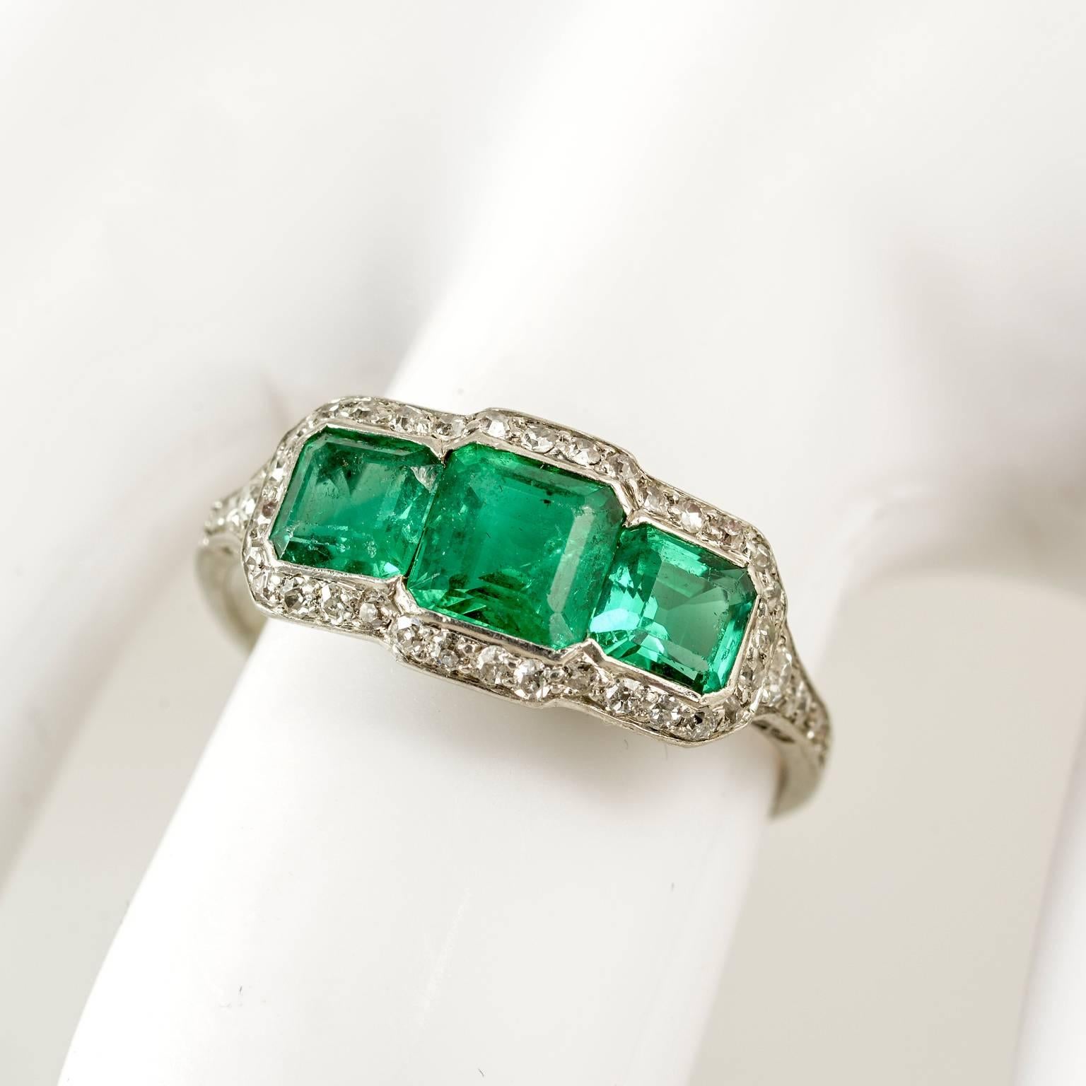 Edwardian Platinum and Diamond with Fine Quality Columbian Emeralds, circa 1910 4