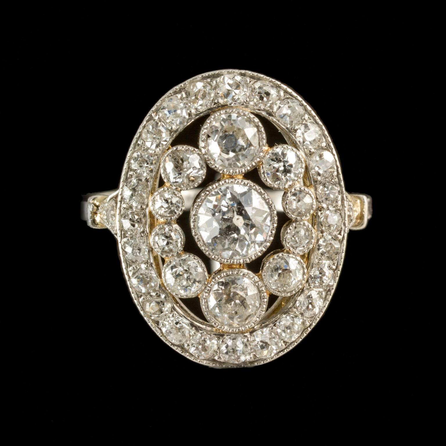 Edwardian Platinum Diamond Milligran Cluster circa 1910 Ring For Sale 2