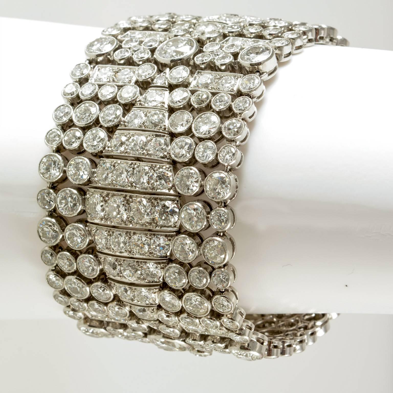 1920s Art Deco French Diamond Platinum Wide Bracelet 3