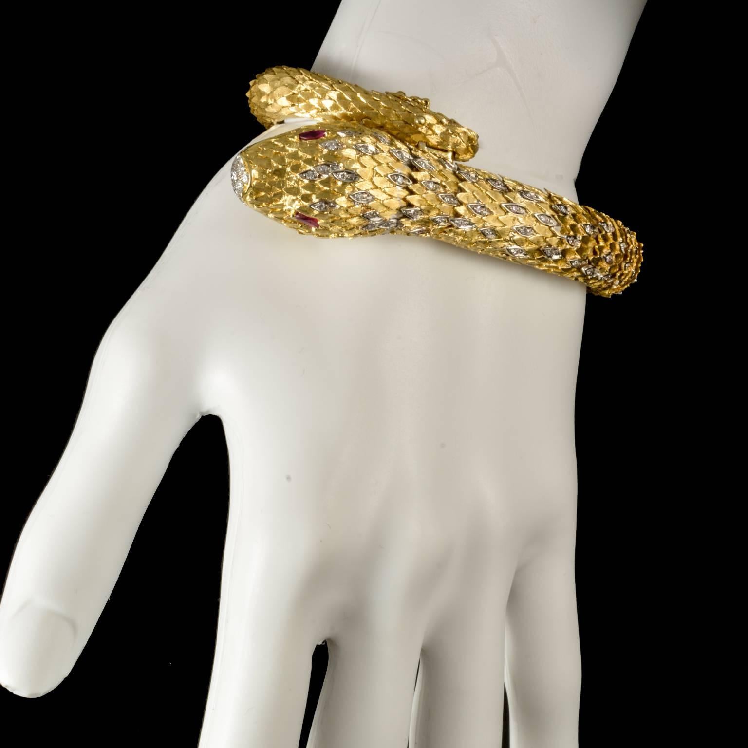 Women's 18 Carat Gold Diamond Italian Snake Bracelet, circa 1980